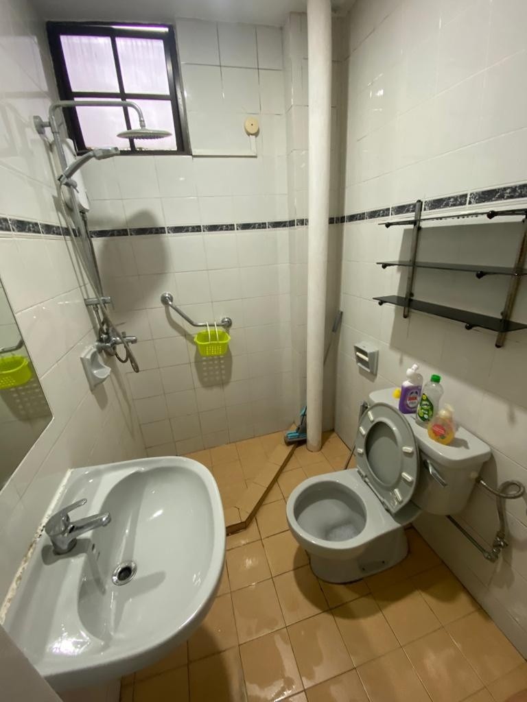 Room for rent / Paya leybar, Dakota / Master room / 1pax stay / Available 2 Sept - Paya Lebar - Bedroom - Homates Singapore