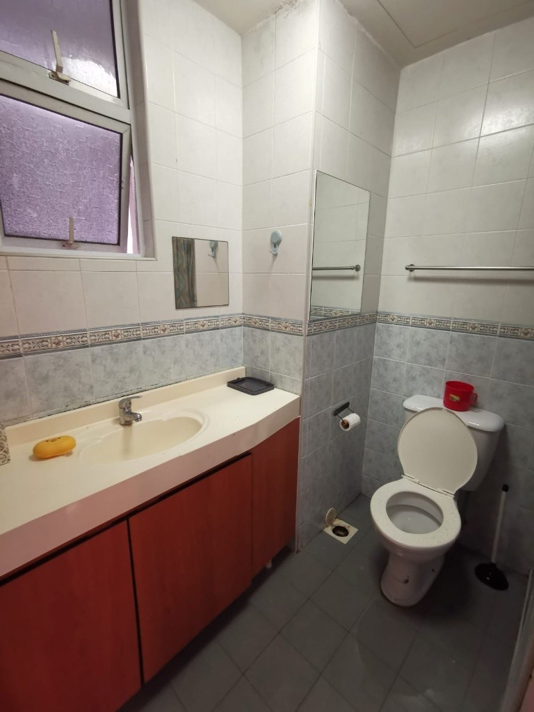 Room for rent / Novena MRT / Common room / 1pax stay / Available 14 Oct - Novena - Bedroom - Homates Singapore