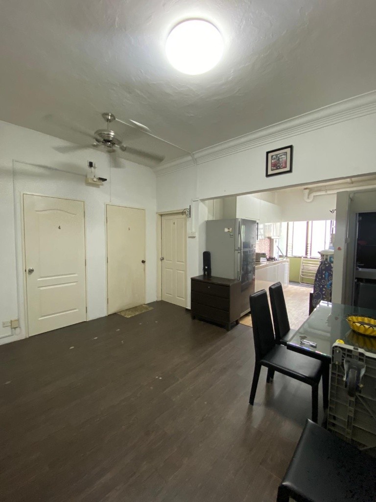 Room for rent / Kembangan / Common room / 1-2 pax stay / Available 11 Nov - Kembangan 景万岸 - 分租房间 - Homates 新加坡
