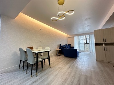 小巨蛋/國父紀念館電梯/新裝潢可租補稅 - 台北市光復南路6巷53號3F