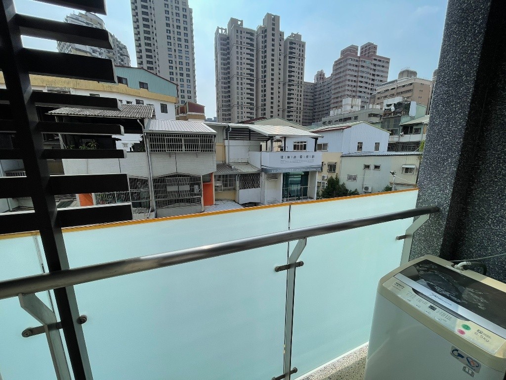 租補🌟文心公園捷運🌟採光電梯美套房 - 南屯区 - 独立套房 - Homates 台湾