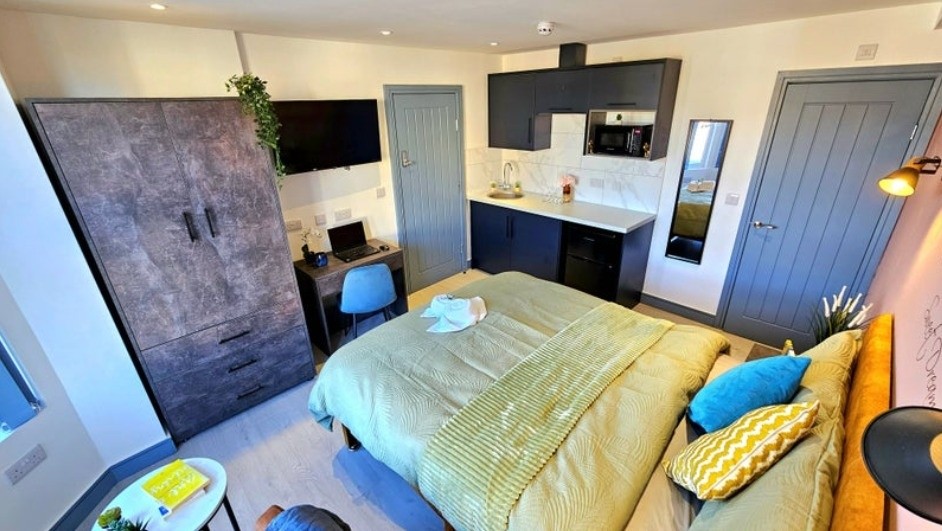Room in a Shared House, Allesley Old Road, Coventry, CV5 -  - Bedroom - Homates United Kingdom