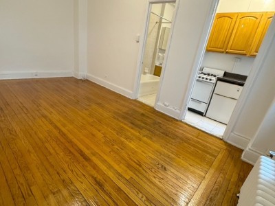 United States -  - 161 East 52nd Street,New York,NY 10022