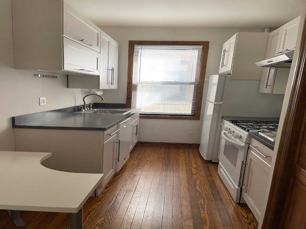 纽约皇后区 Sunnyside 优雅社区整套一室一厅，欢迎学生入住！ -  - 整套出租 - Homates 美国